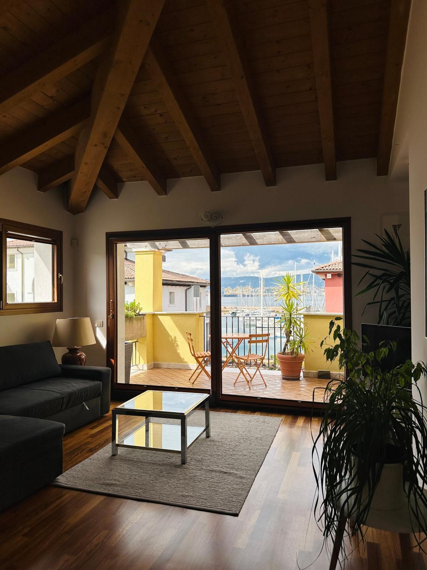 Apartment Claudia Múggia Exterior foto
